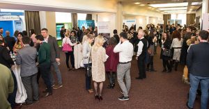 Peste 300 de specialişti participă la conferinţa “Imunoterapia cancerului pentru oncologii medicali” de la Timişoara