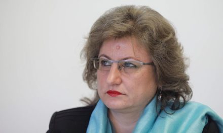 Diana Păun: Peste jumătate din totalul deceselor din România pot fi atribuite factorilor de risc