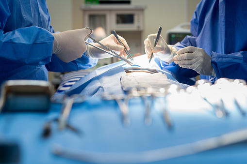 Continuă programul de prevenţie, depistare precoce, diagnostic şi tratament precoce al leziunilor precanceroase colorectale
