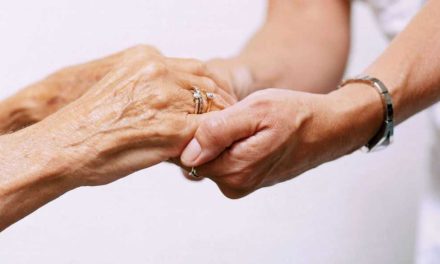 Ce beneficii oferă căminul de bătrâni pacienților cu glaucom