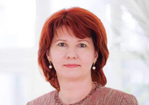 Prof. Univ. Dr. Egidia Miftode, Spitalul Clinic de Boli Infecțioase “Sf. Parascheva”, Iași: Este nevoie de educarea activă a pacienților și a medicilor, în ceea ce privește administrarea antibioticelor