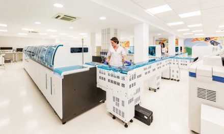 Premieră în România: Rețeaua de sănătate REGINA MARIA introduce în portofoliu testul de salivă pentru diagnosticarea endometriozei